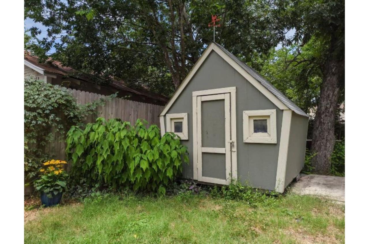 Charming Studio Wdeck Garden Сан-Антонио Экстерьер фото